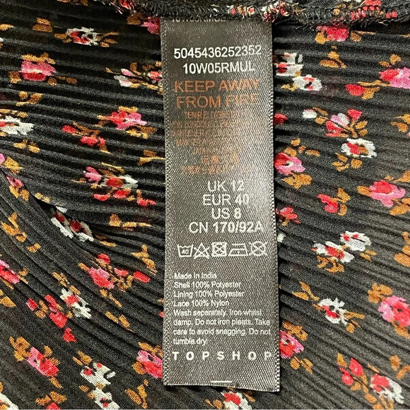 TOPSHOP Pleated Ruffle‎ Floral Dress in Black Multi - Picture 8 of 10